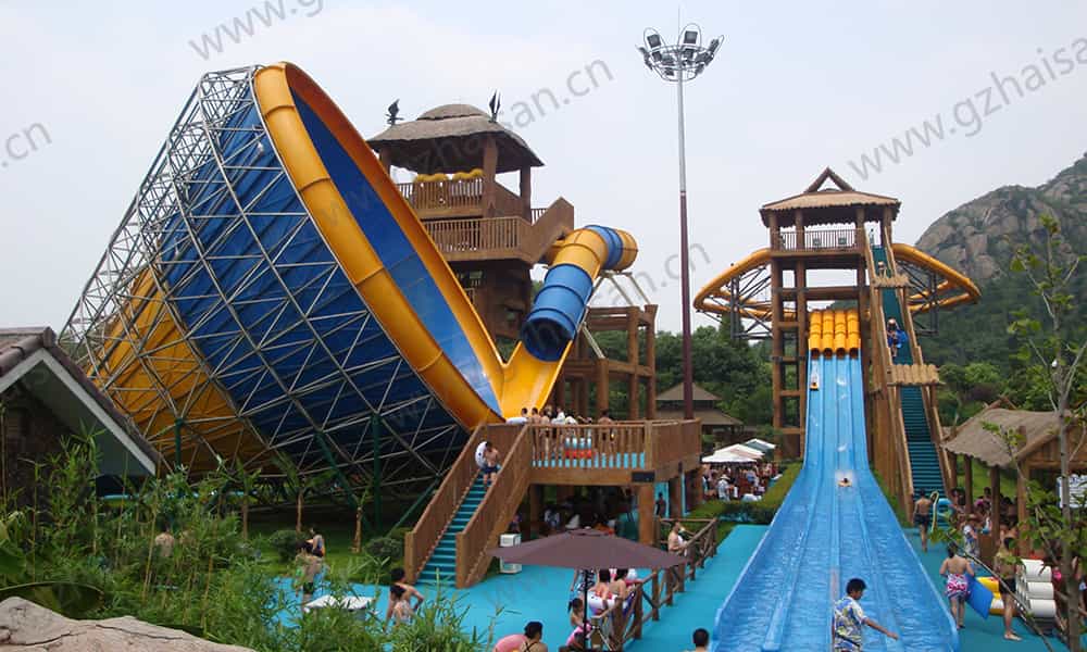 江苏苏州乐园水上世界大喇叭、章鱼滑道