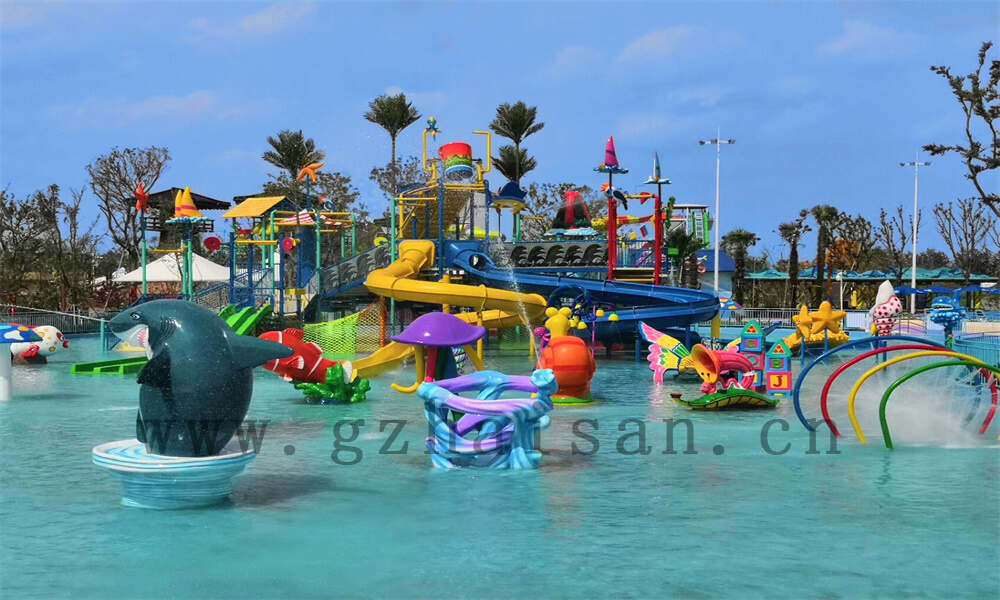 水上乐园的游客流量预测如何进行精准预测？