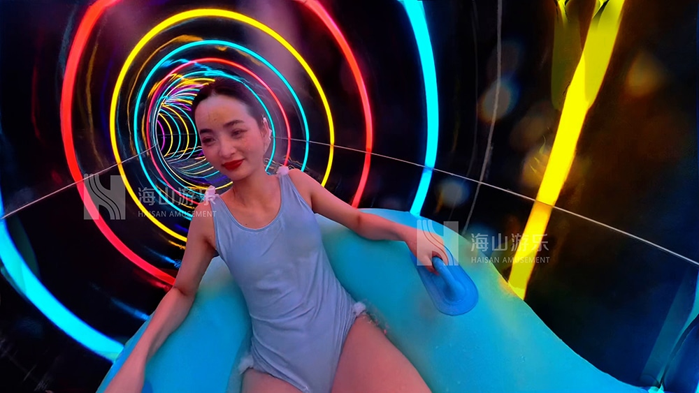 打破季节边界，定义全季狂欢｜超级魔法时空组合滑道，引领水乐园新纪元